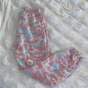 Kylie jenner sweat pants